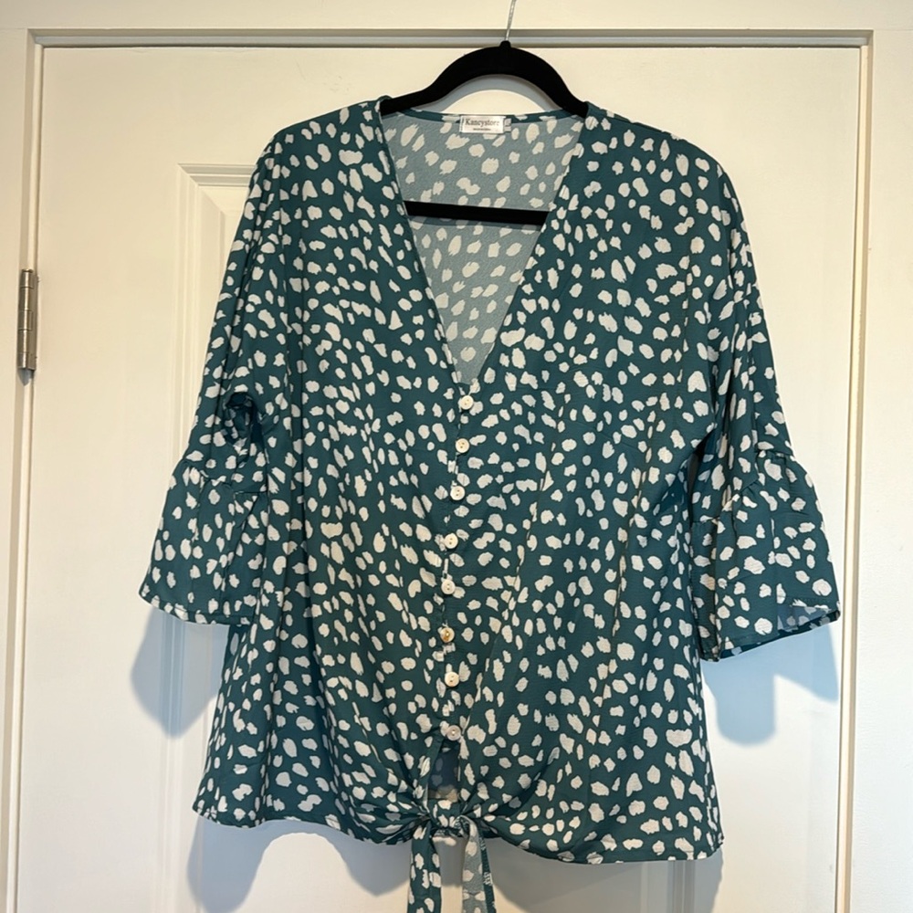 Kancystore button down V neck tie front top with 3/4 sleeve